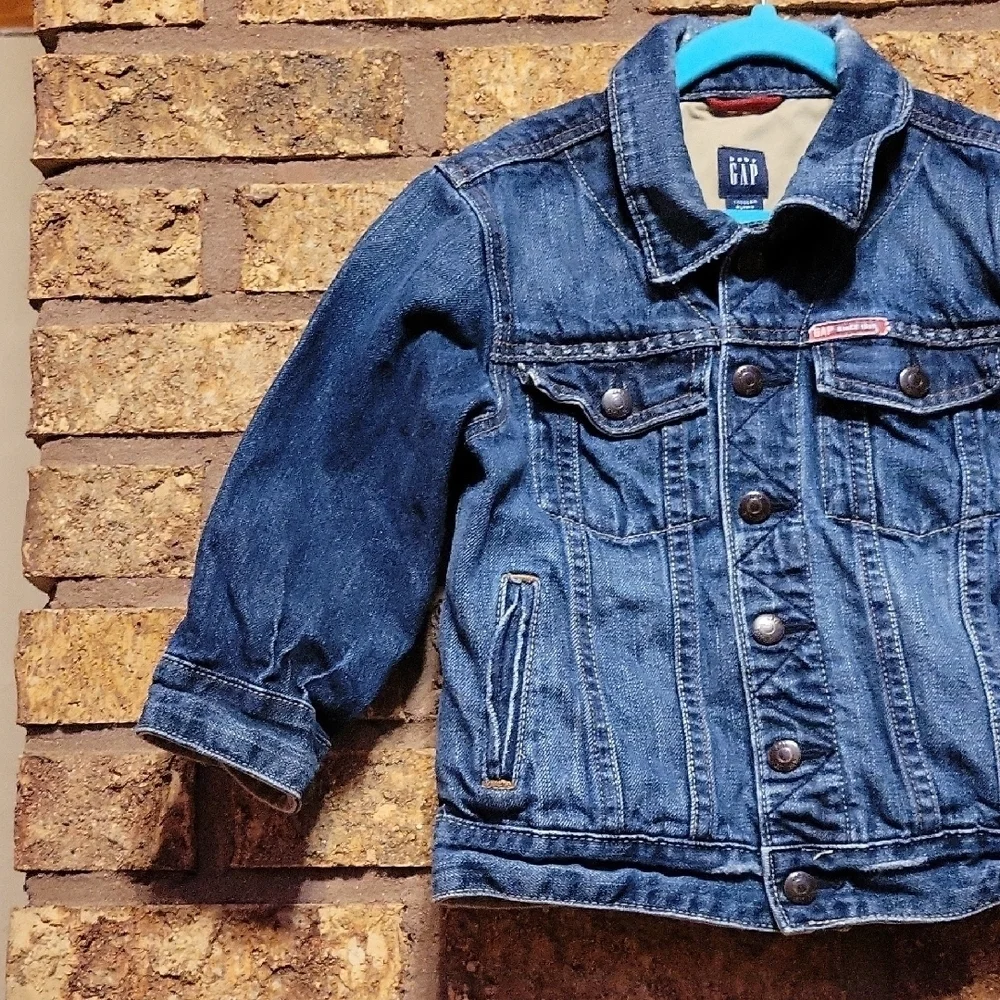 GAP Kids Denim Jacket Distressed  Cotton Size 4 Retro 2007